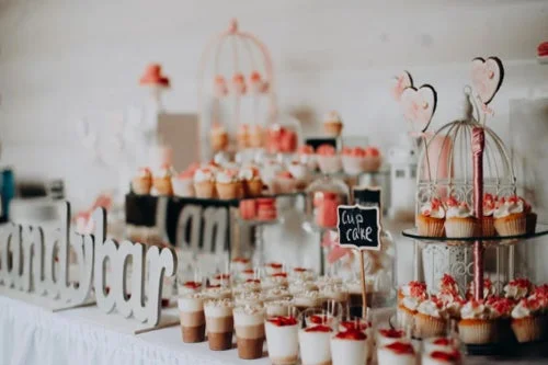 デザートテーブル