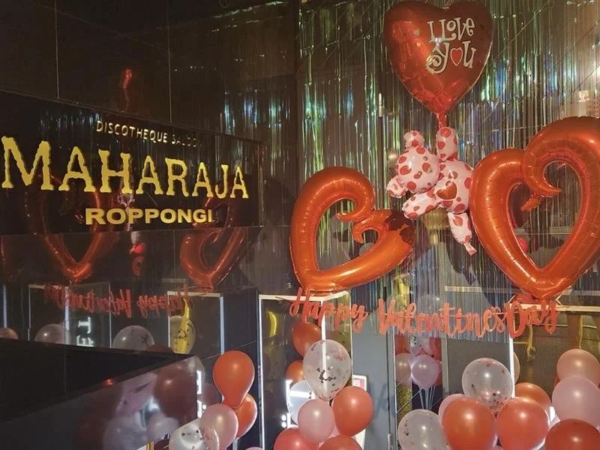 バレンタイン装飾が施されたマハラジャ