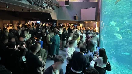 大水槽前の様子