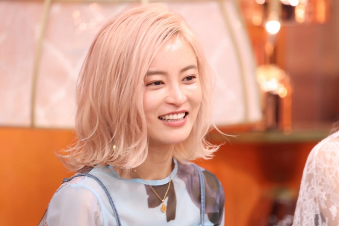 小島瑠璃子さん